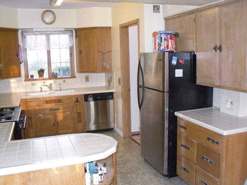 12-Kitchen.jpg
