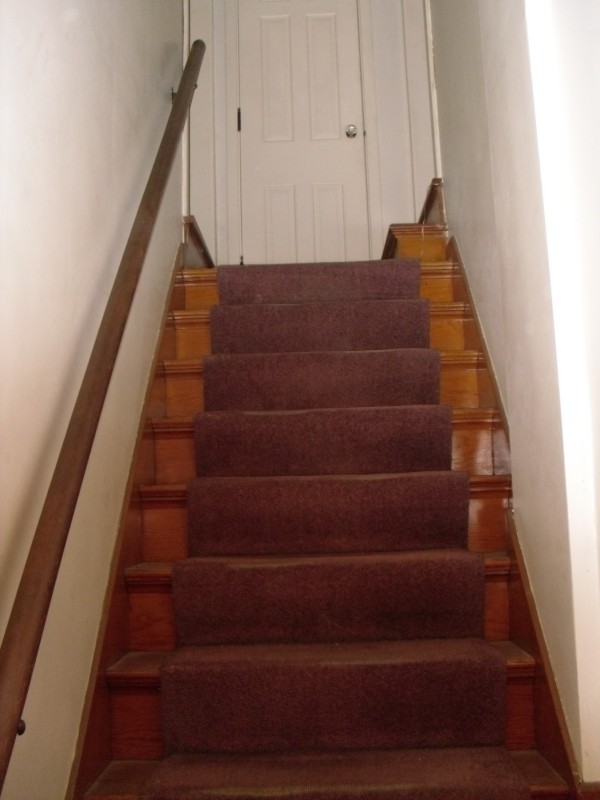19-BackStairs.jpg