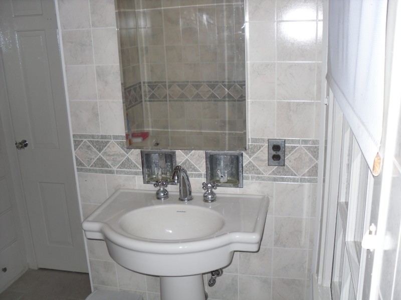 23-MasterBathroom.jpg