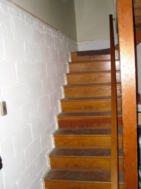 40-BasementStairs.jpg